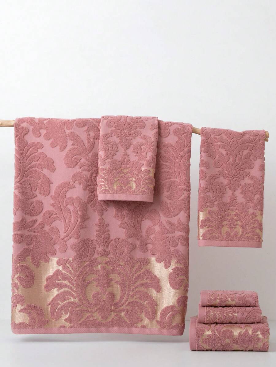 1pc Pure Cotton Thin Pink Bath Towel/Small Towel/Handkerchief, European Floral Pattern, Quick Dry & Absorbent, Unisex, Suitable For All Seasons, Ideal For Bathroom, Travel, Vacation, Gift, School, Hotel And Home Use