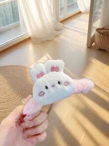 قطعة واحدة من مشبك شعر دب تيدي فرو لطيف، مشبك شعر فتاة حلو، مشبك شعر على شكل حيوان عصري، إكسسوار شعر لموسم الخريف/الشتاء، هدية أساسية، إكسسوار موضة للتنقل اليومي، مشبك شعر على شكل باندا/ضفدع/أرنب/فرخة إكسسوارات شعر للنساء