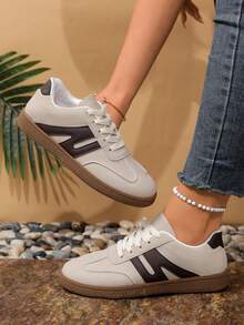 撞色纯色学院风休闲健身夏季休闲运动鞋女式系带棕灰色拼接棕卡其色平底复古时尚户外运动跑步鞋 - 灰色 - 查看 4