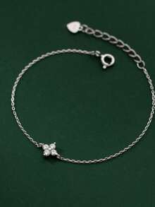 S925 Silver Plated 14K Gold Clover Bracelet For Women, Delicate & Minimalist Design, Studded With Diamonds