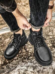 Botas para hombre para exteriores, nuevas botas de trabajo de moda casual, botas versátiles de suela gruesa con estilo clásico retro