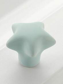 1个彩色星星云朵造型卡通门把手，创意儿童房衣柜门防撞装饰