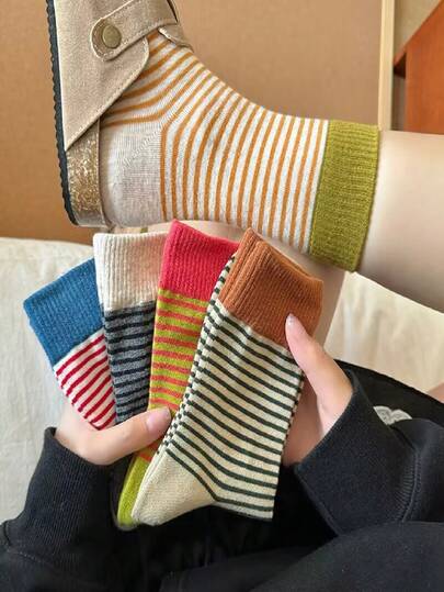 Autumn And Winter Women's Striped Mid Tube Socks, Striped Socks For Children's Autumn And Winter New Mid Tube Socks Ins Internet Famous Korean Long Tube Socks Pile Up Socks, College Style Casual Thick Side Striped Socks, Multi-Color Combination Autumn And Winter Warmth, Side Striped Pattern, Texture Knitted