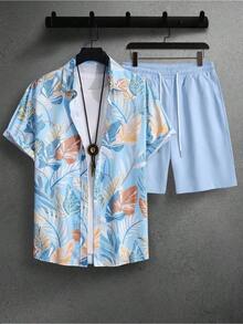 Conjunto de dos piezas de camisa y pantalón corto de estilo vintage para hombre con estampados botánicos tropicales - Celeste - Ver 2