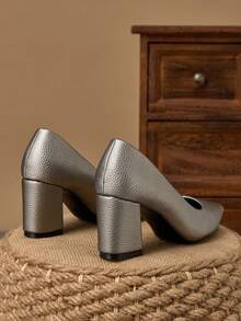 MonaNise 女士时尚棕色尖头一脚蹬高跟鞋，适合居家、办公室、度假、旅行、休闲外出，复古风格，百搭，高品质，舒适平底鞋 - 灰色 - 查看 7