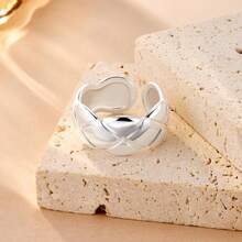 Women Pendant Necklaces