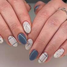 Bộ 24 móng giả ngắn hình bầu dục chấm bi màu xám nhạt, dễ thương và tinh tế. Thích hợp cho các cô gái cá tính, phụ nữ công sở, các buổi họp mặt, hẹn hò, sử dụng hàng ngày và các bữa tiệc. Dụng cụ làm móng - Nhiều màu - Xem 5