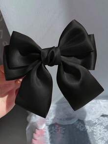 1pc Christmas Hair Accessory, Suitable For Women And Girls, Cute Satin Bow Hair Clip, Long Tail Retro Hair Decoration, Metal Butterfly Hair Clip, Essential For Back To School, Hair Clip, Hair Pin - Black - View 3
