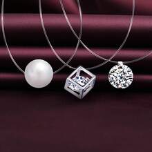 Women Pendant Necklaces