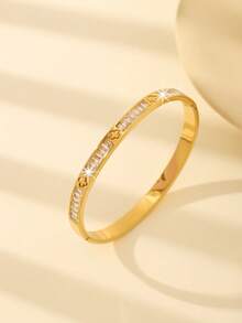 Set da 3 braccialetti in acciaio inossidabile placcato oro 18K a forma di quadrifoglio, adatti per feste, uso quotidiano, stile europeo e americano, personalizzati, generosi, con zirconia cubica di lusso, set di gioielli da matrimonio, regalo per ragazze, donne, parenti, amici, per matrimoni, compleanni, San Valentino