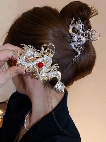 1pc Dragon-Shaped Hair Clip With Faux Pearl Dragon Design, Featuring A National-Style Fashion Versatile Retro Hair Claw Accessory. The Chinese-Style Sequin Clip Is Suitable For Chinese New Year, Weddings, Valentine's Day, Mother's Day, Back-To-School Season, Easter, And Other Holidays. Hair Clip, Hair Claw, Hair Grab Clip, Suitable As A Female Accessory. Elegant Claw Clip Winter Hair Accessories Fashion Hair Clutch