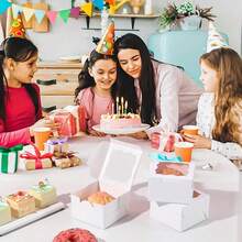 3 قطع/6 قطع/12 قطعة علبة كيك مع نافذة شفافة، علبة مافن، علبة تغليف كب كيك ورقية، علبة طلب الخبز، علبة تارت، علبة معجنات، علبة تغليف بسكويت وكيك، علبة مافن، علبة معجنات، كيك بشكل نجمة الثلج - أبيض - مشاهدة 10