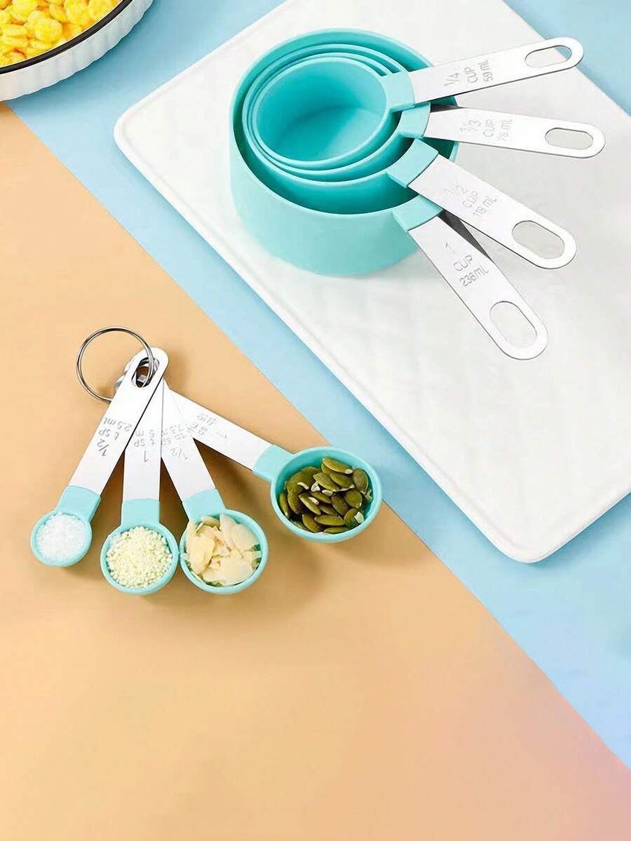 4pcs Stainless Steel Baking Utensils Set - Measuring Spoons, Cups With Scales, Plastic Measuring Scoops, Kitchen Tools - Green - View 1
