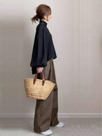 New Arrivals For Autumn And Winter: Women's Suits, Two-Piece Suits With Sweatshirts And Pants, Black Tops, Sweatshirts, T-Shirts, Long Sleeves, Wide-Leg Pants, Fashionable Pants, Elegant Sports Tops