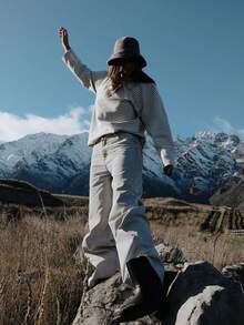 Women's Autumn Casual Striped Tops Long Sleeve Round Neck Loose Fit T-Shirt For Daily - trắng - Xem 2