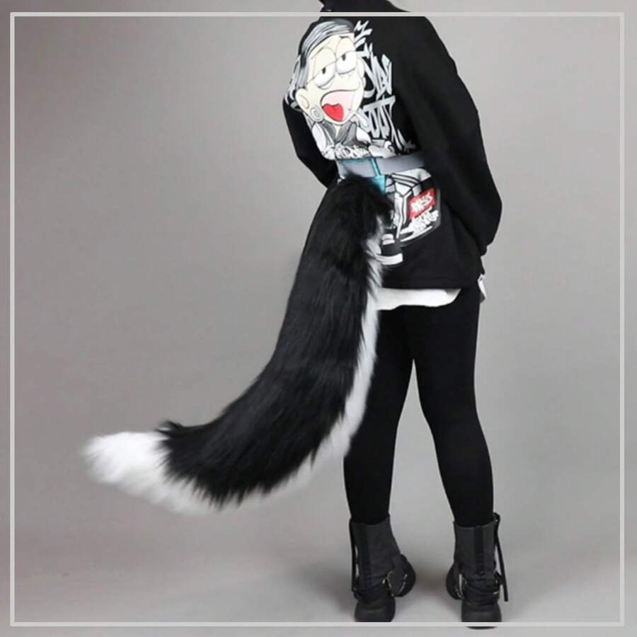 Halloween Simulation Lifelike Cosplay Costumes And Props, White, Black And Gray Simulation Animal Tail Accessories Wolf Tail, Suitable For Comic Exhibition Parties, Halloween Parties, Christmas Dress-Up - 黑與白 - 查看 1