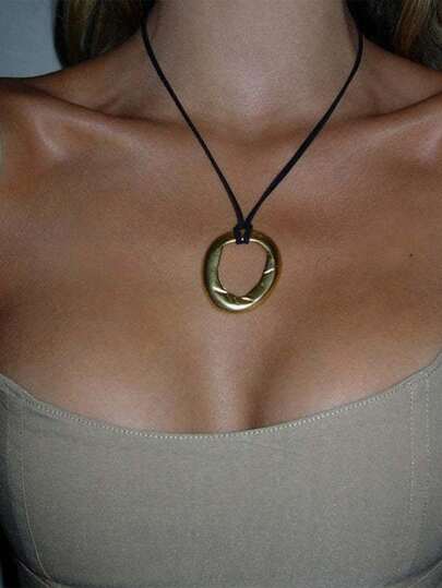 1 Stück vielseitiger Boho-Stil asymmetrischer runder Anhänger Lederband Halskette, einfaches Pendler-Halsketten-Accessoire