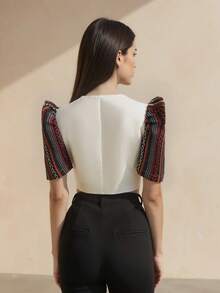 Amyenjoylife 现代菲律宾风情上衣，蝴蝶袖菲律宾风情上衣，女士春夏印花立领泡泡袖撞色拼接开衫，女士菲律宾风情短外套，杏色上衣 - 杏色 - 查看 2