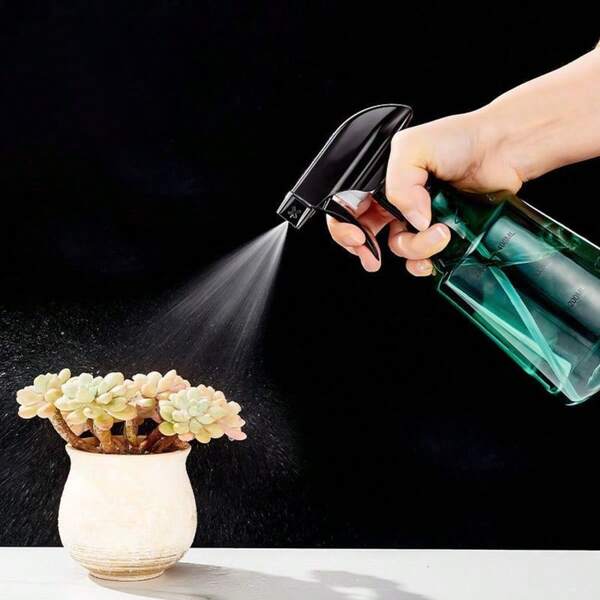 High-Pressure Garden Spray Bottle - 16.91 Ounces, Plastic, Ideal For Watering And Disinfection, Essential Lawn Care Tool