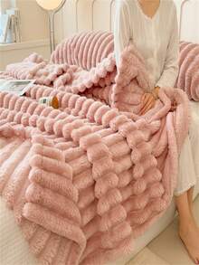 1pc Super Soft Plush Blanket, Wide Striped Faux Fur Design, Suitable For Bedroom Decor, Christmas, Casual Nap, Office Nap, Pink Milk Plush Fleece Throw Blanket