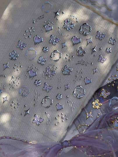 Autocollants d'ongles en métal, style de luxe léger, autocollants de charme de rêve éveillé, papillon doré cœur style mixte avec adhésif au dos, décalcomanies de manucure