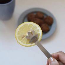 4/6 PIEZAS Pinza para cubos de azúcar con forma de palma linda, pinza de servir en miniatura con forma de mano, pinza para cubos de hielo pequeños de 12.5 cm (4.9 pulgadas), pinza de acero inoxidable 430 para aperitivos/snacks/queso/charcutería, accesorios para Navidad/Acción de Gracias/Boda/Fiesta, decoración de escritorio para postres - Ver 6