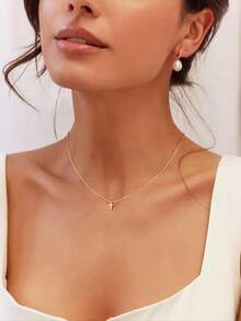 A Small Golden Cross Necklace For Women, A Delicate And Lovely Small Cross Necklace, Minimalist Religious Jewelry, Jewelry Accessories For Women To Wear Daily And For Going Out, Christian Women's Gift