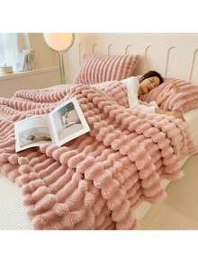 1pc Super Soft Plush Throw Blanket, Shaggy Faux Fur Decorative Blanket For Bedroom, Cozy Flannel Fleece Blanket For Valentine's Day, Christmas, Halloween, Casual Nap, Office Siesta, Home Decor