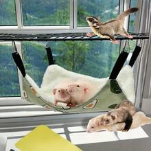 Hamac moale și confortabil pentru animale de companie mici, hamac pentru agățat, leagăn de dormit pentru toate anotimpurile cu design drăguț de desene animate, poliester, nu necesită asamblare, accesorii pentru cuști pentru animale de companie mici, pentru porcușori de Guineea, hamsteri, planori de zahăr, dihori