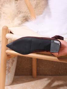 Sexy Sports Squat High Heel Pointed Toe Short Boots For Women, Autumn/Winter New Chunky Heel Black Elastic Sock Boots, Mid-Calf Fashion Casual Versatile Slim Fit Dress Boots