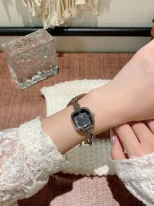 1pc Elegant Luxury Personalized Women's Bracelet Watch, Ultra-Thin Square Minimalist Quartz Watch, Suitable For Daily Wear, Birthday Gift - 銀色 - 查看 3