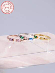 A Bespoke 925 Sterling Silver Birthstone Ring, Featuring A Birthstone Gemstone. This Personalised Ring And Custom Jewellery Piece Makes An Ideal Gift For Friends, Confidantes, Mothers, And Partners. Perfect For Valentine's Day, Mother's Day, Christmas, Anniversaries, Birthdays, And Other Occasions.