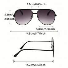 A Pair Of Retro Double-Bridge Geometric Frame Fashion Glasses Is An Ideal Gift For Everyday Use And Also Suitable For Gifting To Friends And Relatives.Casual Wear, Fashion Accessories, Vintage Design, Nostalgic Aesthetics, Comfortable To Wear, High-Quality Lenses - One Piece - Black Border With Double Gray Film - View 5