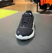 Nike 男鞋新款AIR ZOOM緩震回彈氣墊跑步鞋 - 黑與白 - 查看 3