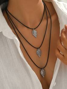 1pc Fashionable Vintage Leaf, Tree Of Life, Starfish, Owl Multilayer Necklace For Women, Suitable For Daily Wear