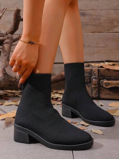 Fashion Round Toe Chelsea Boots, Breathable Mid-Calf Casual Outdoor Wear Versatile Women Boots, Suitable For Sports, Home, Holidays