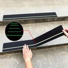 1 conjunto de 5 rolos de fita adesiva antiderrapante que brilha no escuro, listrada, de alta fricção, à prova d'água e antiderrapante para áreas externas, porões e degraus de escadas, tamanho: 15 cm x 61 cm / 6 pol x 24 pol