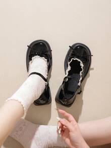 Giày Mary Jane da PU nữ mới năm 2025: Gót dày, đế cao, mũi tròn, trang trí nơ, thiết kế buộc dây, giày casual thoải mái hàng ngày. Thích hợp cho mặc hàng ngày, đi nghỉ mát, dự tiệc cocktail và đi làm. - màu đen - Xem 4