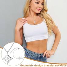 Women Pendant Necklaces