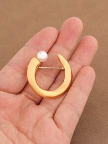 1 broșă minimalistă în formă de U din oțel inoxidabil, culoare aurie, la modă, cu perle artificiale, accesoriu de rever casual versatil, potrivit pentru purtarea zilnică a femeilor