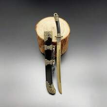 7-Piece Mini Metal Sword Set, Ancient-Inspired Toy Pendant Series, Military Theme, Durable Metal Structure, Ideal Gift For Game And Anime Enthusiasts, Aged 14 And Above (Including Sheath, No Display)