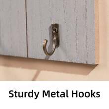 2 Massivholzhaken – geeignet für Garderobenhaken im Eingangsbereich und Schlüsselboxen an der Wand.