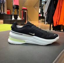 Nike 男鞋新款AIR ZOOM緩震回彈氣墊跑步鞋 - 黑與白 - 查看 2