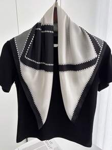 1pc Paisley Print Faux Silk Men's Bandana, Versatile Neck Scarf, Headband, Decoration - Black and White Splicing - View 2