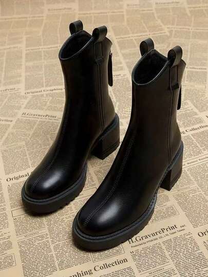 2025 Autumn/Winter New Arrival Women's High Heel Chunky Heel Ankle Boots, Fashionable Stylish Western Inspired Side Zipper Office Boots