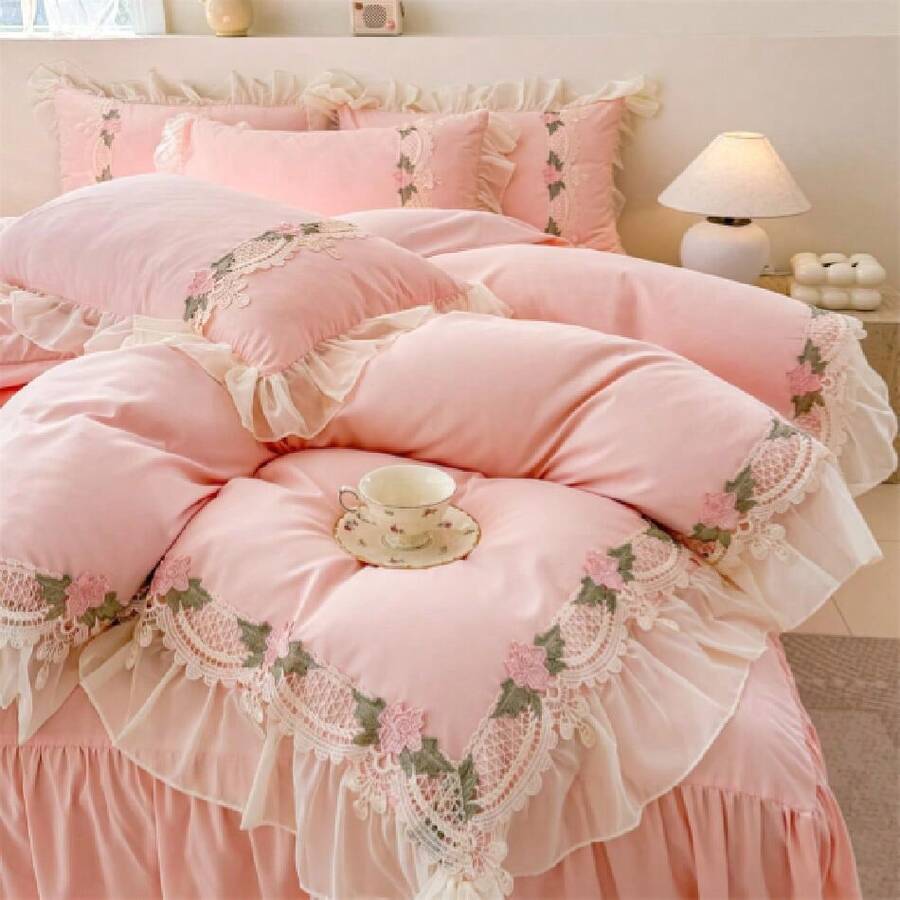 Flower Lace Ruffled Bedding Set- Sweet Girl Chiffon Ruffles Duvet Cover Set- 3PC(1 Full Duvet Cover 80x90 Inch, 2 Pillowcases) Aesthetic Bedding For Romantic French Wedding,24328438 - 玫紅色 - 查看 1
