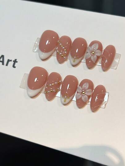 10 piezas de uñas postizas con forma de almendra, estilo francés, con relieve 3D floral - Uñas acrílicas artificiales engrosadas con cuentas doradas y decoración de perlas falsas, base nude natural, pegatinas de uñas elegantes y lindas, uñas postizas de cobertura completa hechas a mano, adecuadas para mujeres y niñas para uso diario y de fiesta