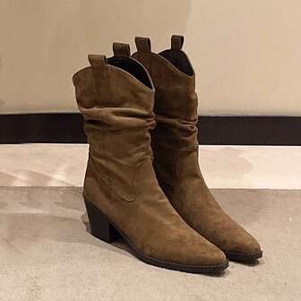 Western Style Buckle Thick Heel Pleated Slouch Boots, Women's Fashion Pull-On Pointed Toe Mule Western Boots, V-Cut Mid-Calf Boots, Chic Cowboy Boots In Brown