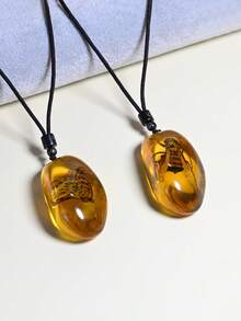 琥珀昆虫化石吊坠项链，复古树脂琥珀泪珠蝎子蝴蝶长项链，男女皆宜，不对称吊坠 - 黃色 - 查看 6