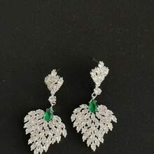 Pendientes largos con forma de pluma con circonita verde brillante, elegantes, apropiados para mujeres, novias elegantes, bodas, fiestas, accesorios de joyería